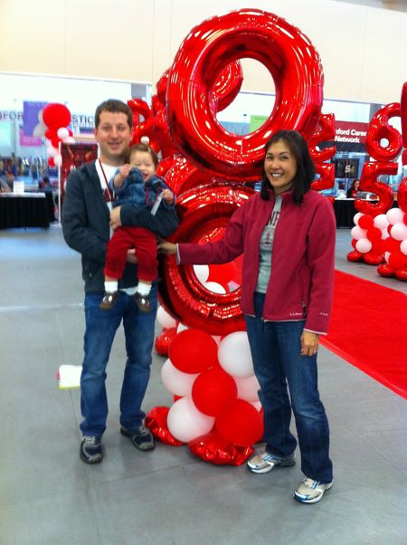 They didn't have balloons for the Class of 2031, so we just stood next to daddy's 2000 ones.