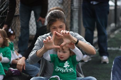 After our snack, Mommy and Maile sing some songs - it helps build team spirit...