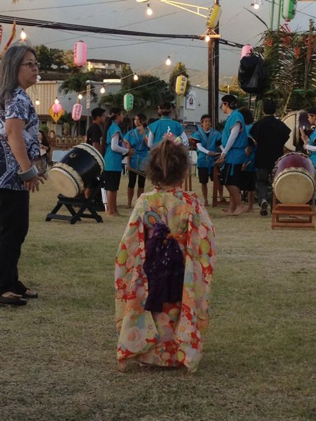 Taking in the scene at the Bon Festival as the Taiko drummers prepare for their part of the show...